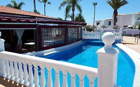 Villa Ola, Golf del Sur
